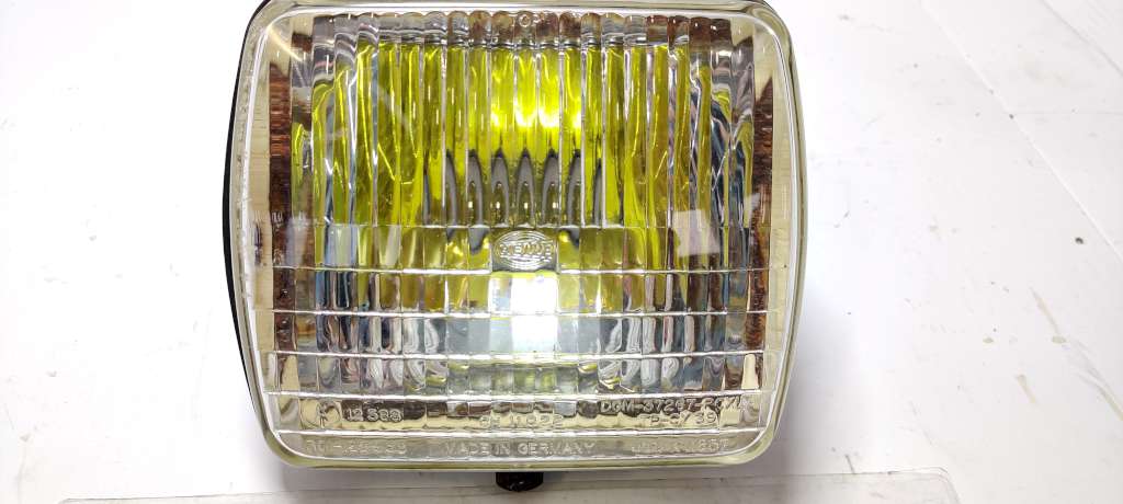 PUTS 作品 Light Headlight Hella Ch 11022 Made IN Germany K11857 (MG792) | eBay