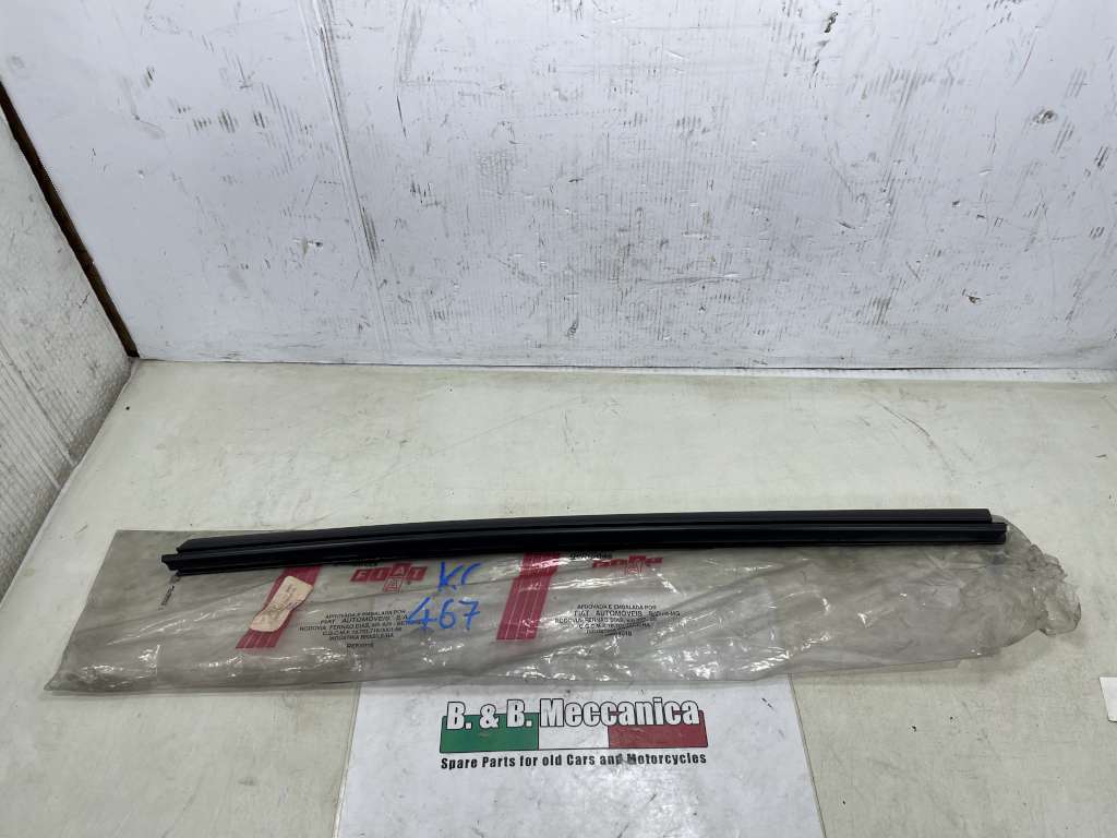 Gasket Car Door Post New Orig FIAT Palio 1996-2002 Code 46418308