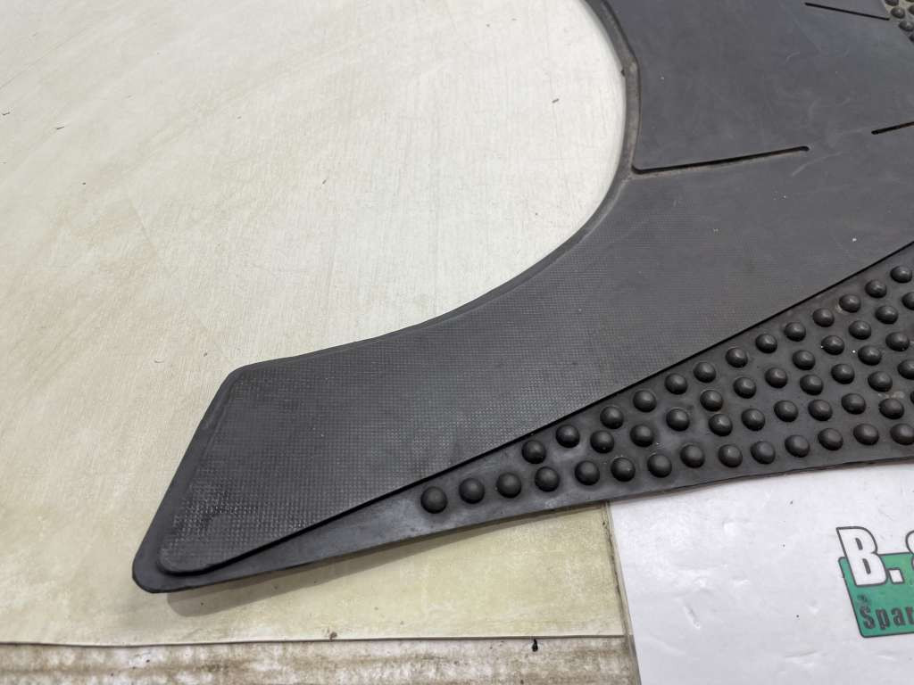 Mat Foot Board Footrest SYM Attila 125 1999-2002 (VW777) | eBay