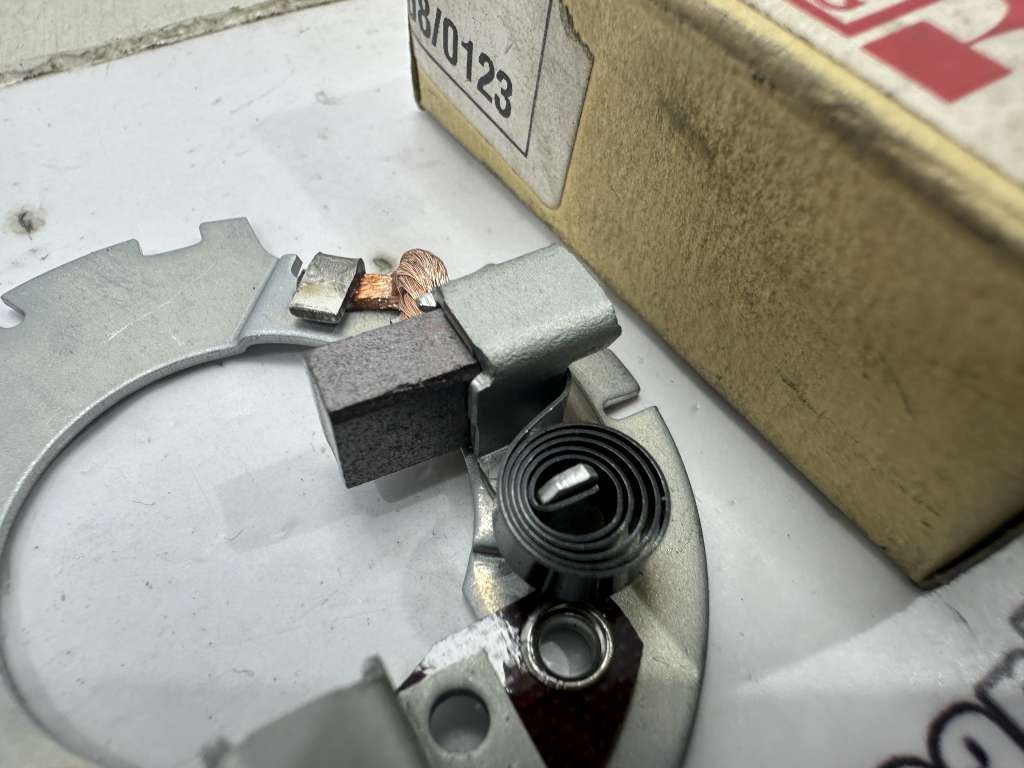 Flat Brushes Starter Motor Original KAWASAKI Zx ZXR 750 Ninja