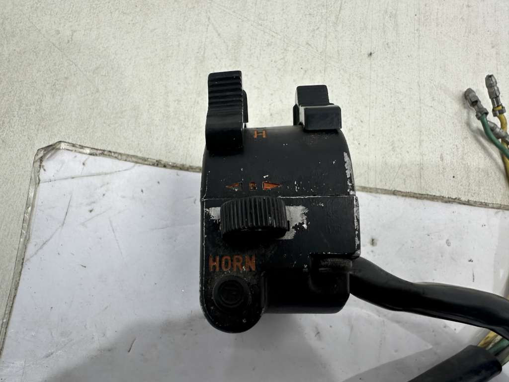 Light Switch Indicators Horn SX SUZUKI Gt 250 500 T 500 GS Kids Light Switch Indicators Horn SX SUZUKI Gt 250 500 T 500 GS Kids
