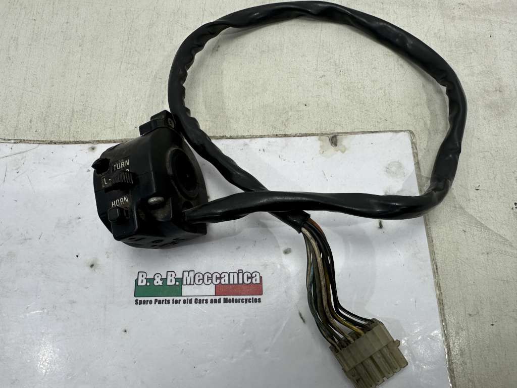 Light Switch Indicators Horn SX SUZUKI GS 550 Code 374-1 See Light Switch Indicators Horn SX SUZUKI GS 550 Code 374-1 See