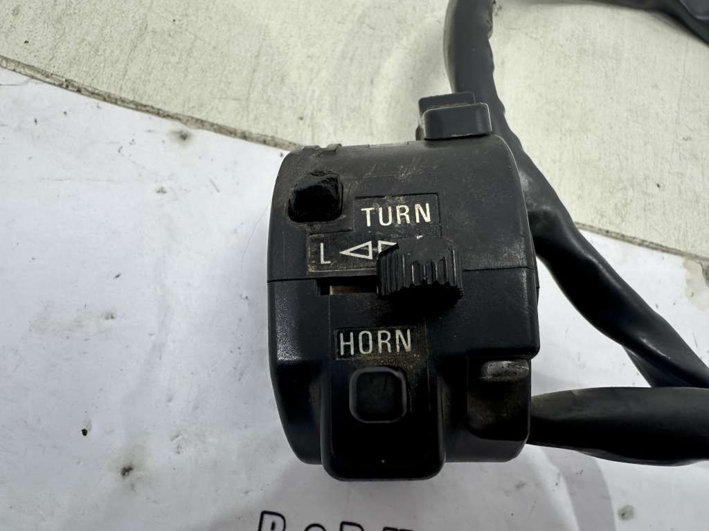 Light Switch Indicators Horn SX SUZUKI GS 550 Code 374-1 See
