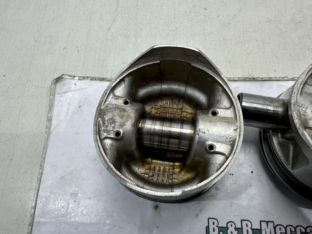 3 Pistons D 74Mm Kawasaki Gpz 1000 Rx See Description (Kx67) | eBay UK